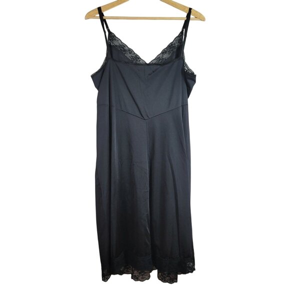 Montgomery Ward Full Slip Black Size 48 Lace V Neck 100% Nylon Made in USA VTG - Picture 5 of 8
